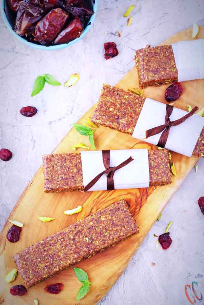 no bake energy Bar / energy bar recipes / date energy bars /