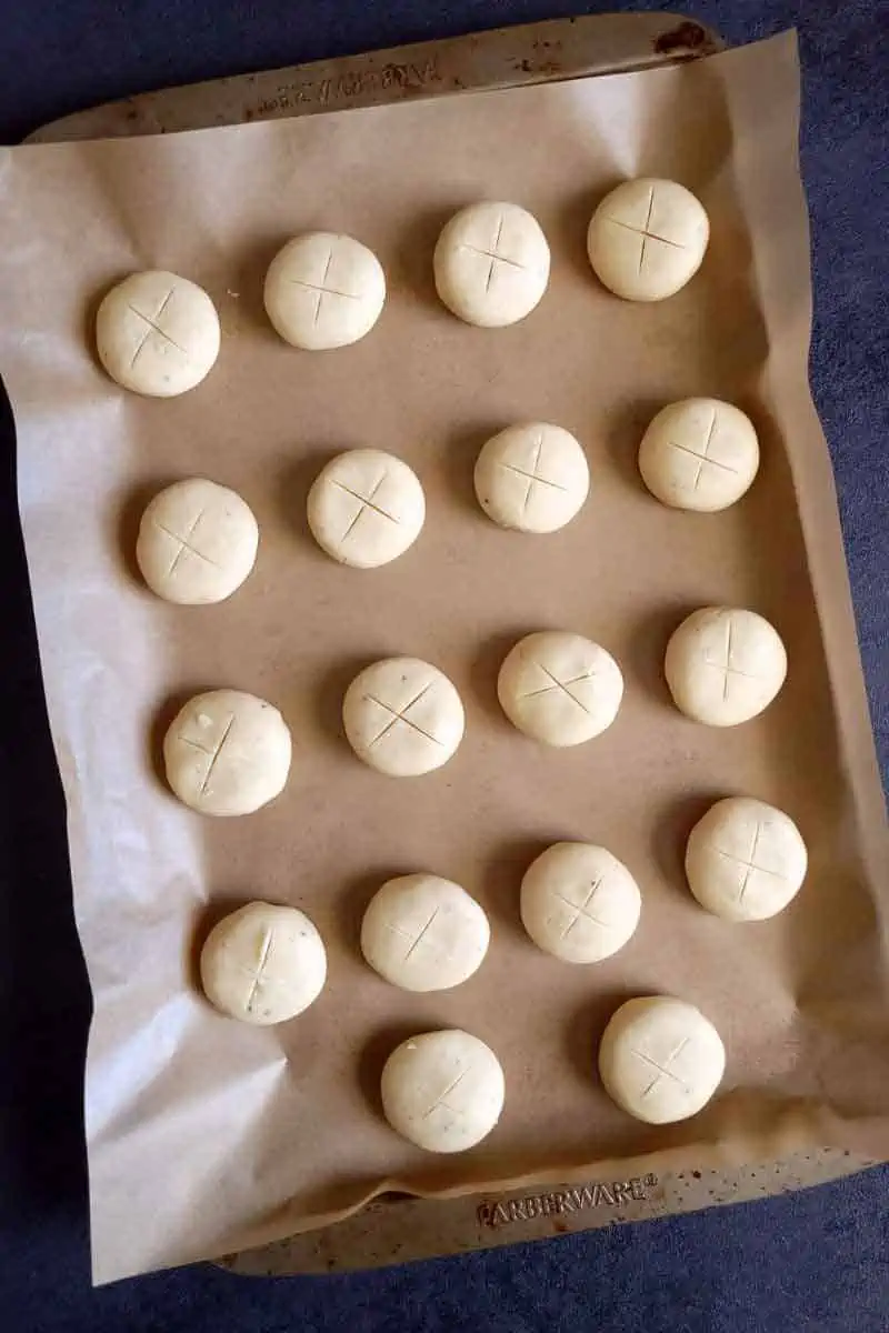Nan khatai cookies ready to be baked in he oven.