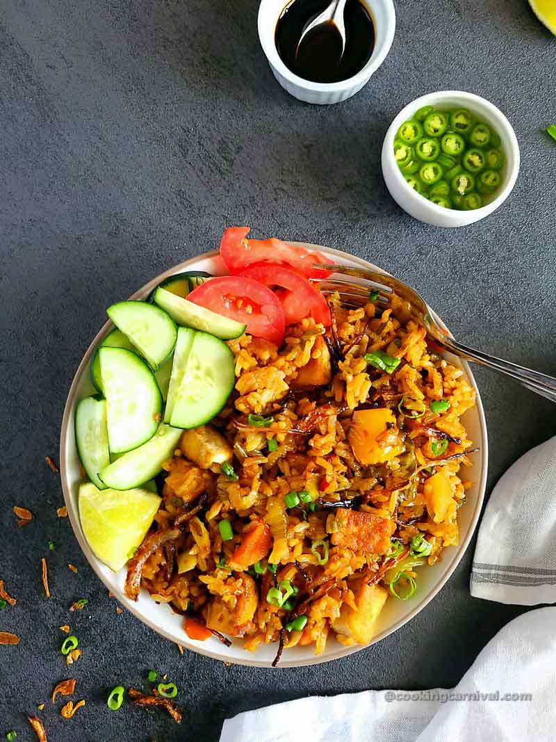Vegan Nasi Goreng (Indonesian Fried Rice) - Cooking Carnival