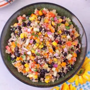 Black bean quinoa salad